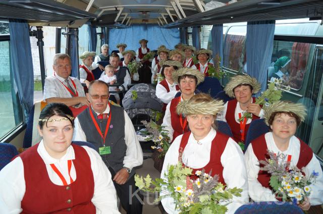 Cīravas pagasta jauktais koris Dziesmu svētkos Rīgā 2013.gada jūlijā